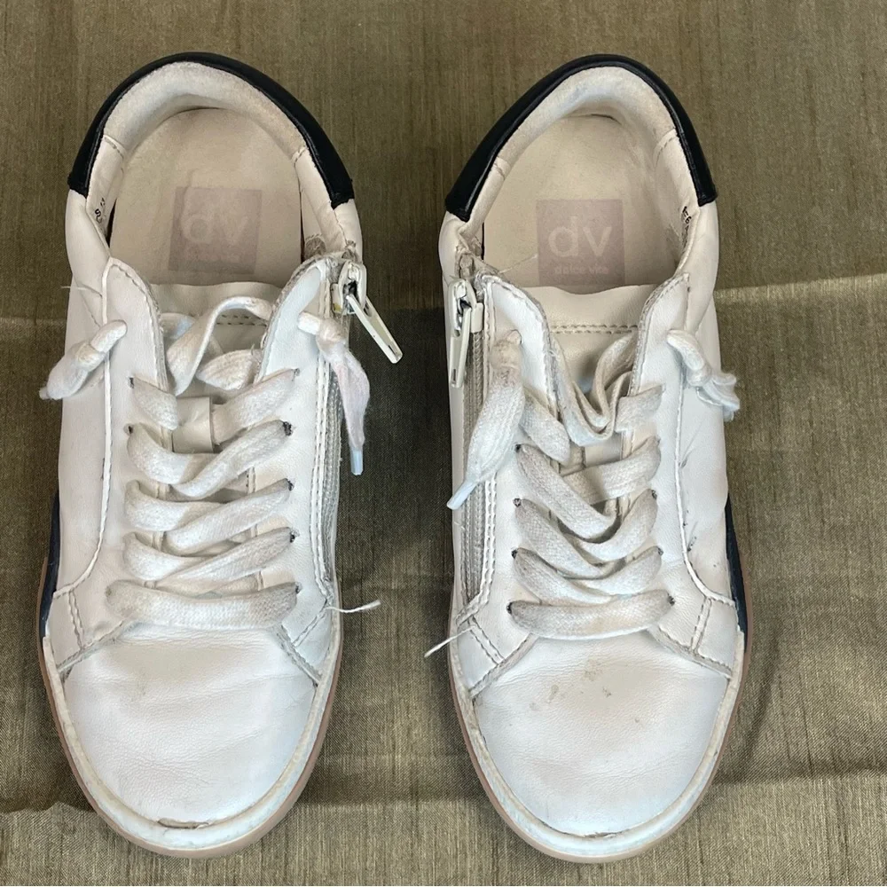 Girls Dolce Vita DV Sneakers Peeka Girls 13